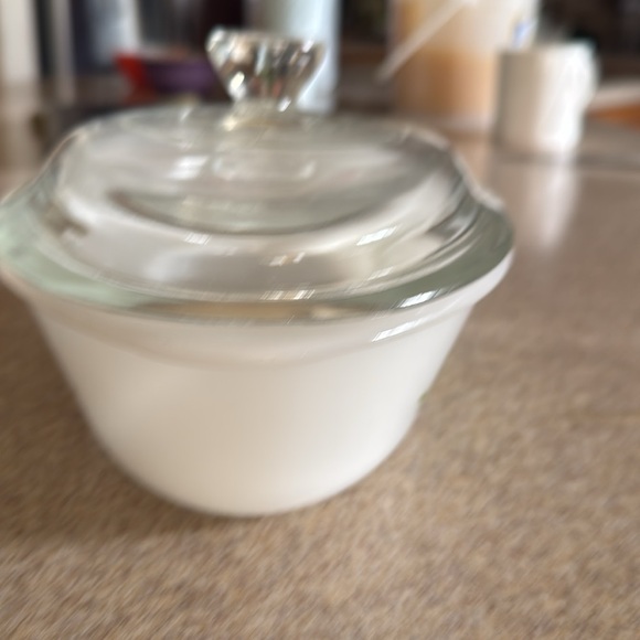 Vintage Glasbake 1 Qt. Oval Covered Casserole/Vegetable Dish w/Green Daisies Lid - Picture 3 of 10